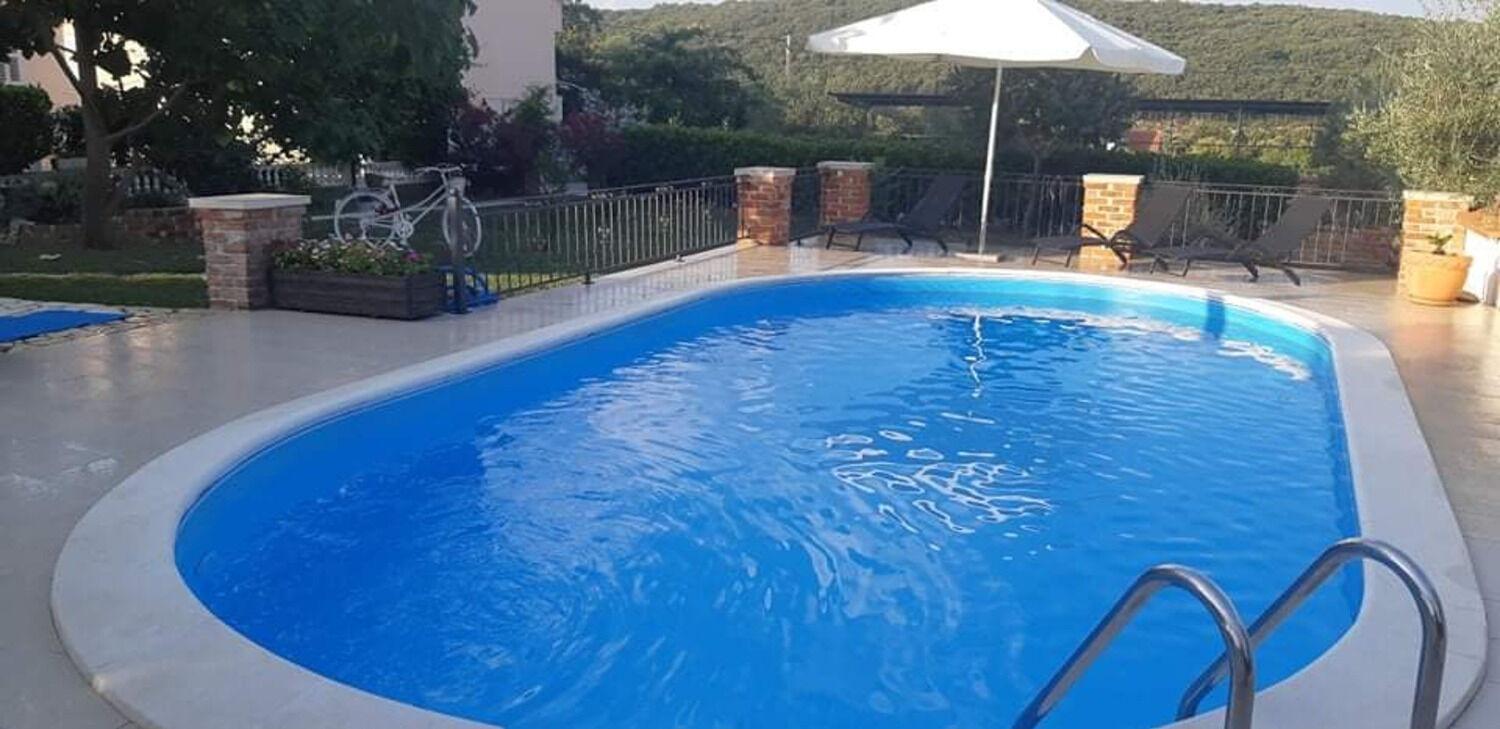 Apartments Robi- Swimming Pool And Beautiful Garden Kampor Ngoại thất bức ảnh
